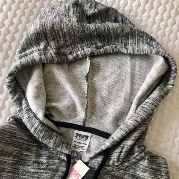 💗PINK VS 🌟Star Bling ✨Hoodie💗 - Picture 11 of 16